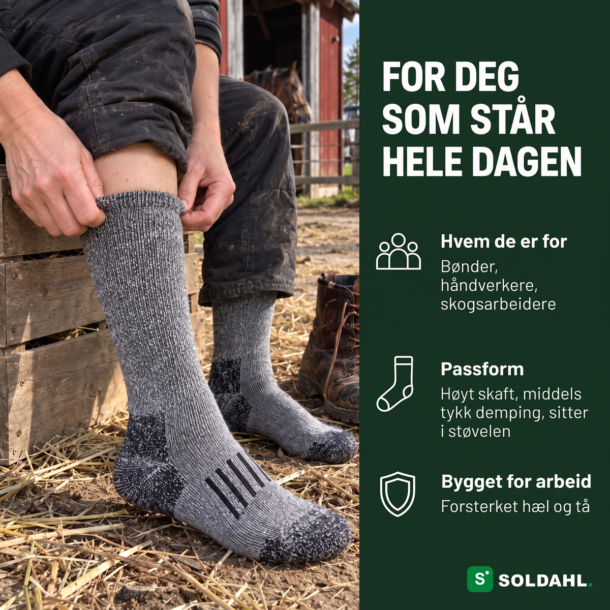 Kvinne drar på seg grå arbeidssokk på en stallgård, for deg som står hele dagen